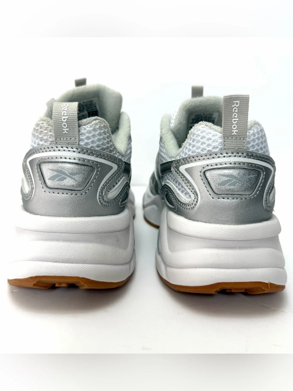 Reebok Women's Mesh Lace-Up Low Top Sneakers Silver/Gray/White